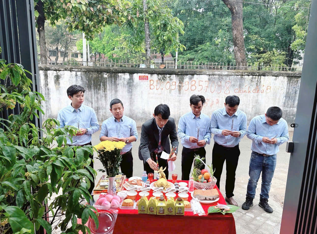 TDC GROUP TỔ CHỨC LỄ KHAI XUÂN – KHỞI ĐẦU NĂM MỚI 2026 (NGÀY 10/01 ÂM LỊCH) 4 TDC GROUP TỔ CHỨC LỄ TÂN NIÊN XUÂN – KHỞI ĐẦU NĂM MỚI 2026 (NGÀY 10/01 ÂM LỊCH)