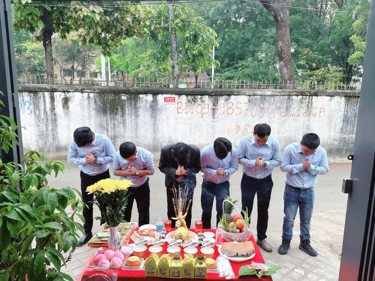 TDC GROUP TỔ CHỨC LỄ KHAI XUÂN – KHỞI ĐẦU NĂM MỚI 2026 (NGÀY 10/01 ÂM LỊCH) 6 TDC GROUP TỔ CHỨC LỄ TÂN NIÊN XUÂN – KHỞI ĐẦU NĂM MỚI 2026 (NGÀY 10/01 ÂM LỊCH)