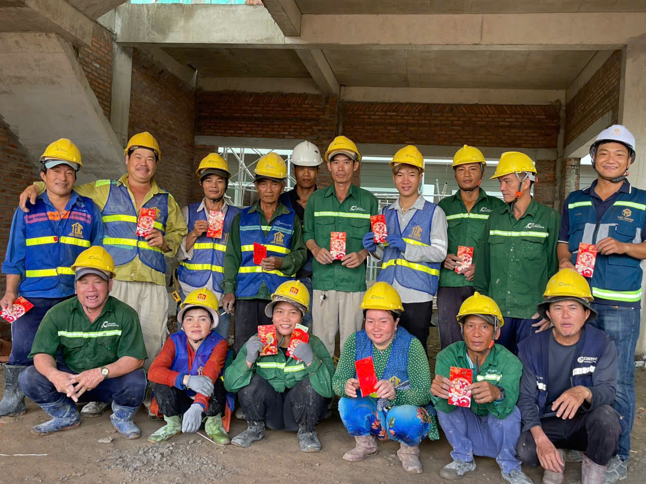 TDC GROUP TỔ CHỨC LỄ KHAI XUÂN – KHỞI ĐẦU NĂM MỚI 2026 (NGÀY 10/01 ÂM LỊCH) 14 TDC GROUP TỔ CHỨC LỄ TÂN NIÊN XUÂN – KHỞI ĐẦU NĂM MỚI 2026 (NGÀY 10/01 ÂM LỊCH)